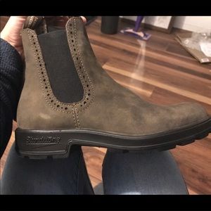 5.5 Blundstone High Tops Rustic Brown